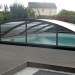 Abri bas de piscine gris